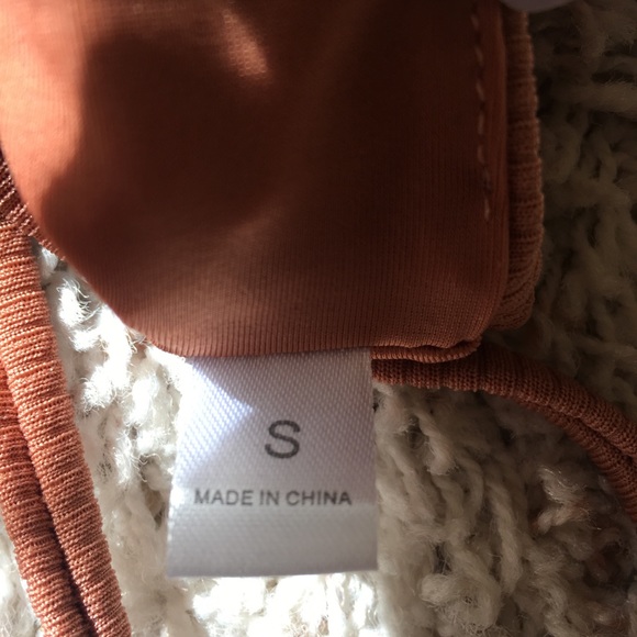 NWOT Two piece swim suit - Picture 4 of 4